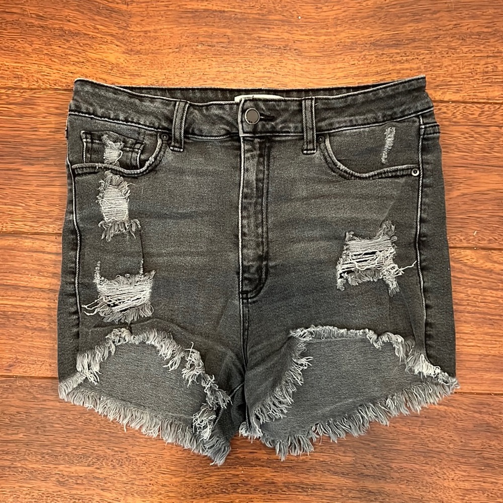 JBD DISTRESSED HIGH LOW SHORTS